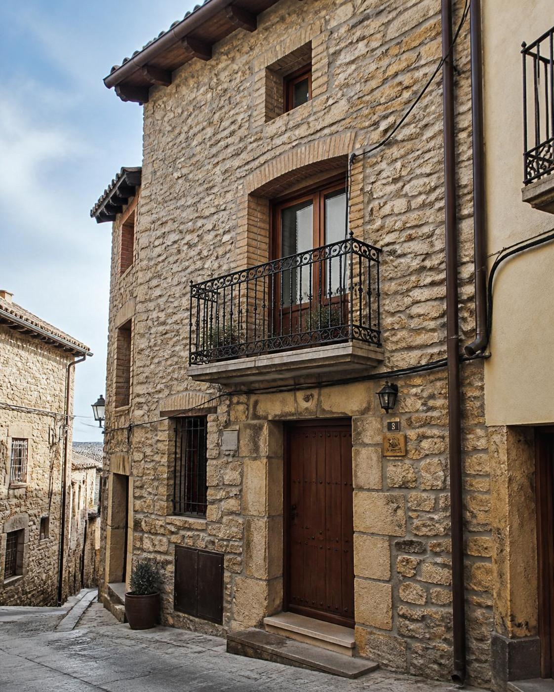 descubre las mejores ofertas para comprar piso en teruel en 2026. precios actualizados y oportunidades únicas para encontrar tu hogar ideal.